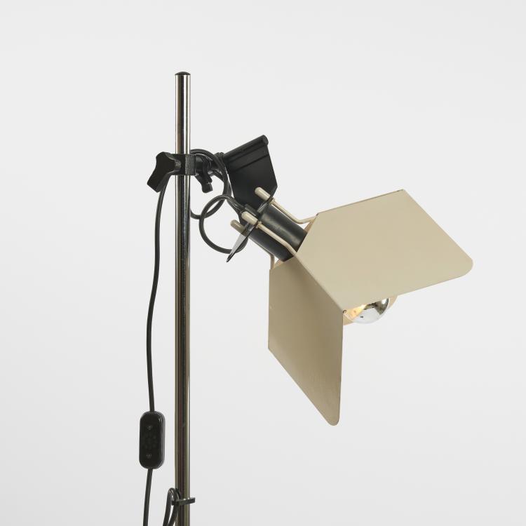 Bild 5 zu Objekt, 'Triedro' floor lamp, 1971, Joe Colombo, Stilnovo, Mailand, 169B 309