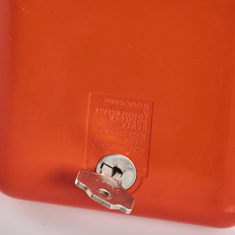 Bild 4 zu Objekt, Sparb&uuml;chse 'Banco agricola commerciale di Reggio Emilia', 1960er Jahre, Silvio Coppola, 169B 231