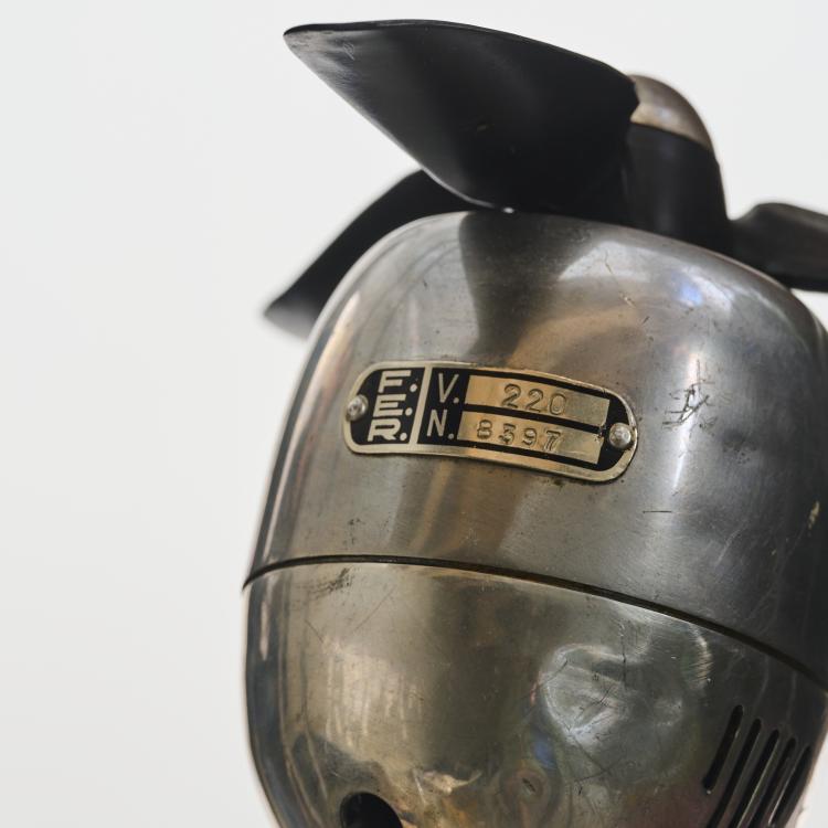 Bild 3 zu Objekt, 'Zerowatt' - 'VE 505' table fan, 1953, Ezio Pirali, FER; Fabbriche Elettrotechnice Riunite, 169B 214