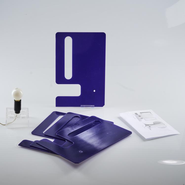 Bild 5 zu Objekt, Vier Tischleuchten 'Nove', 1980er Jahre, Italien, 169B 371