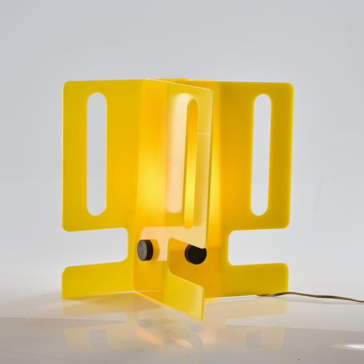 Bild 10 zu Objekt, Vier Tischleuchten 'Nove', 1980er Jahre, Italien, 169B 371