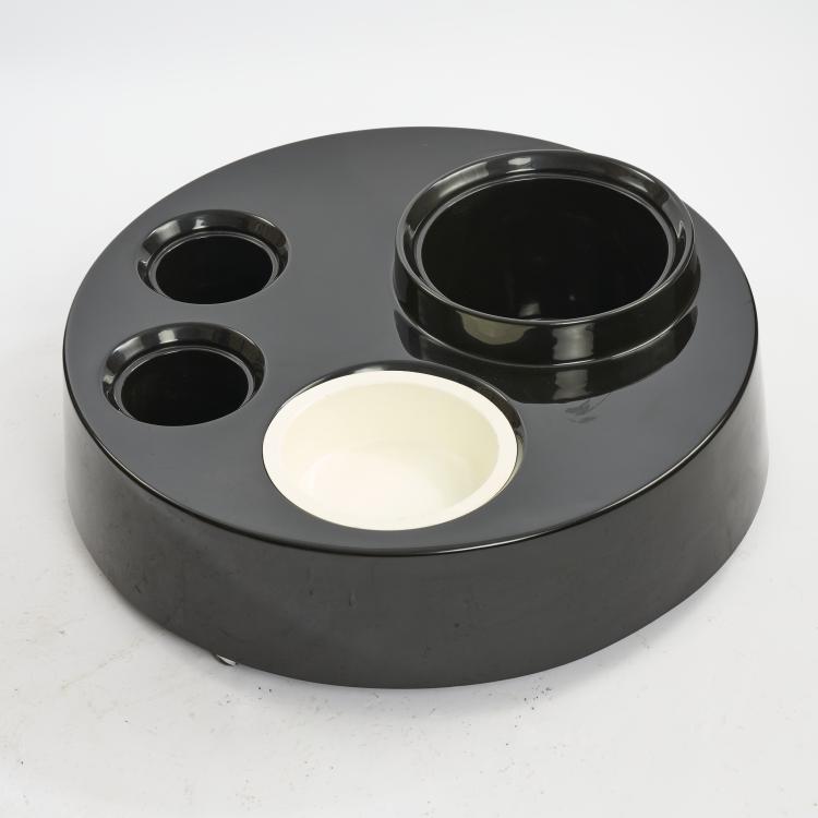 Bild 1 zu Objekt, 'Fioriera' table, c. 1966, Paolo Caliari, B&B Italia, Novedrate, 169B 247