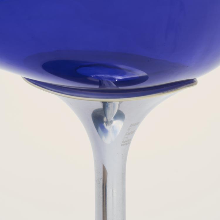 Bild 3 zu Objekt, Zwei St&uuml;hle 'Eros', 2001, Kartell, Noviglio, 169A 148