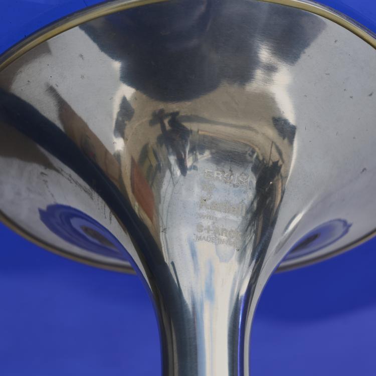 Bild 4 zu Objekt, Zwei St&uuml;hle 'Eros', 2001, Kartell, Noviglio, 169A 148