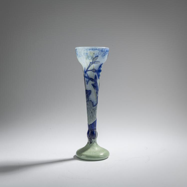 Bild 1 zu Objekt, 'Chicor&eacute;e des pr&eacute;s' vase, 1905-08, Daum Fr&egrave;res, Nancy, 168A 58