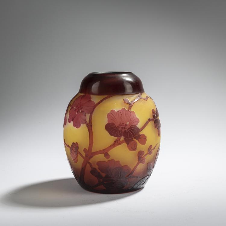 Hauptbild zu Objekt, 'Cognassier du Japon' vase, 1920-36, Gall&eacute;, Nancy, 168A 158