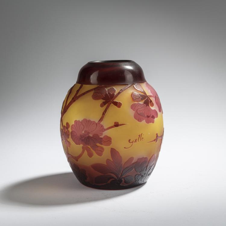 Bild 2 zu Objekt, 'Cognassier du Japon' vase, 1920-36, Gall&eacute;, Nancy, 168A 158