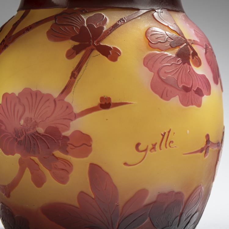 Bild 3 zu Objekt, 'Cognassier du Japon' vase, 1920-36, Gall&eacute;, Nancy, 168A 158