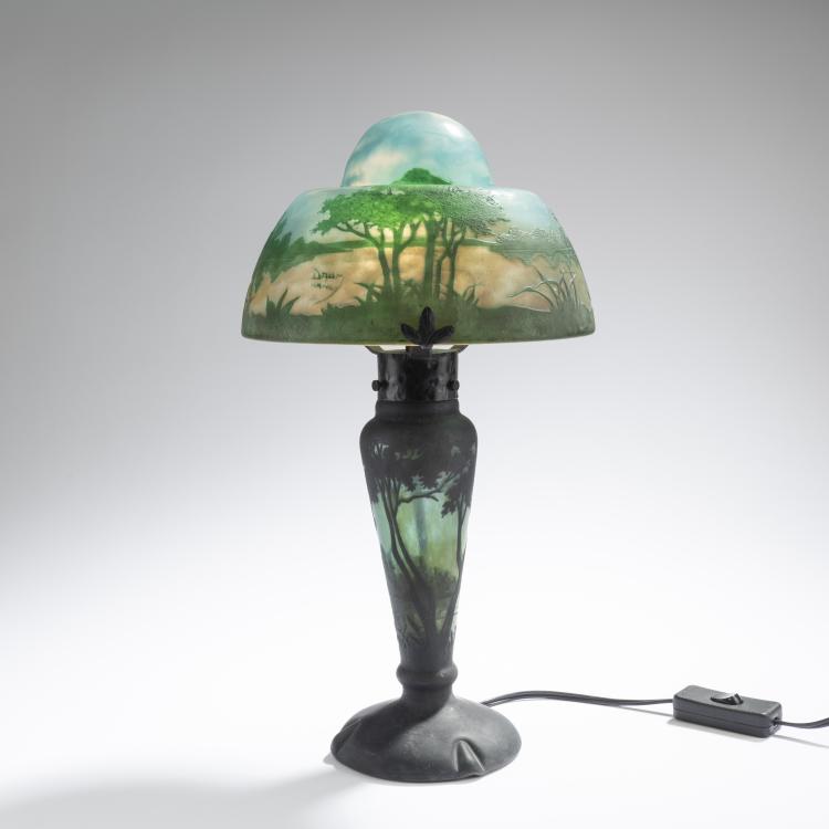 Bild 1 zu Objekt, 'Paysage lacustre' table light, c. 1910, Daum Fr&egrave;res, Nancy, 168A 71