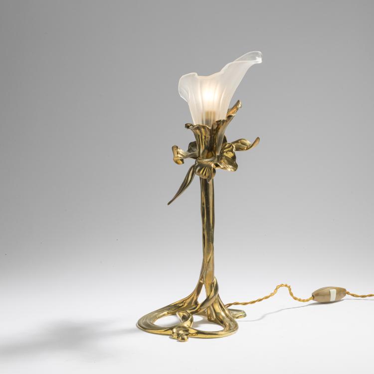 Bild 1 zu Objekt, 'Iris' table light, 1908, Louis Majorelle (attributed), Daum Fr&egrave;res, Nancy, 168A 63