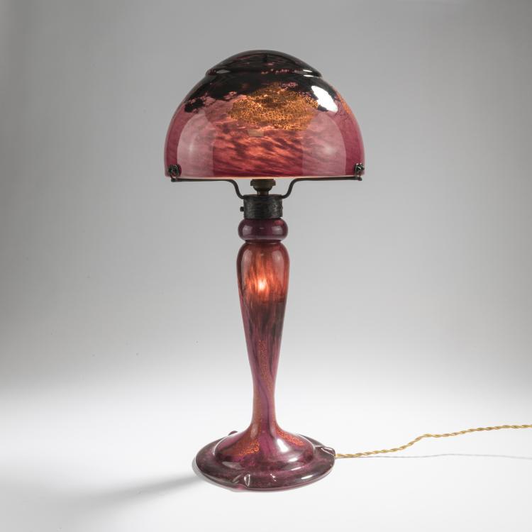 Hauptbild zu Objekt, Tall 'Verre de Jade' table light, 1918-25, Daum Fr&egrave;res, Nancy, 168A 83