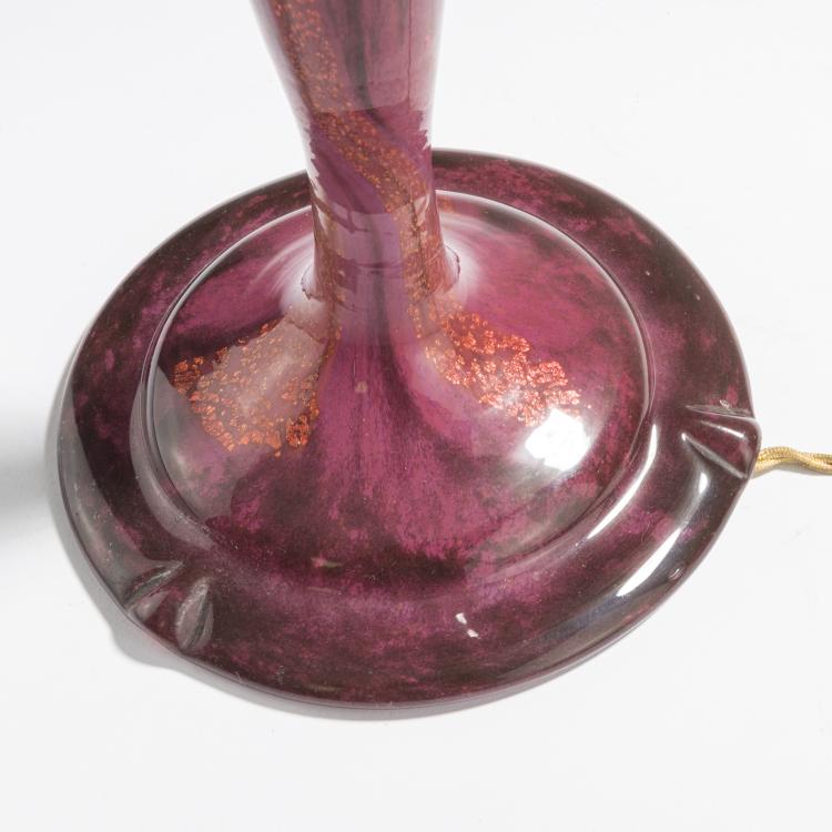 Bild 3 zu Objekt, Tall 'Verre de Jade' table light, 1918-25, Daum Fr&egrave;res, Nancy, 168A 83