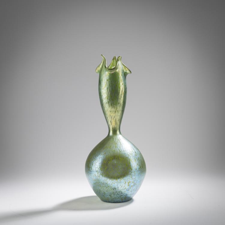 Hauptbild zu Objekt, 'Papillon'-Vase, 1898, L&ouml;tz Wwe., Klosterm&uuml;hle, 168A 259