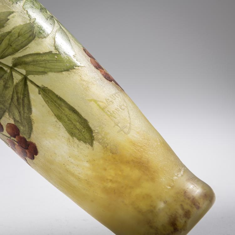 Bild 4 zu Objekt, Vase 'Sorbier', c. 1914, Daum Fr&egrave;res, Nancy, 168A 80