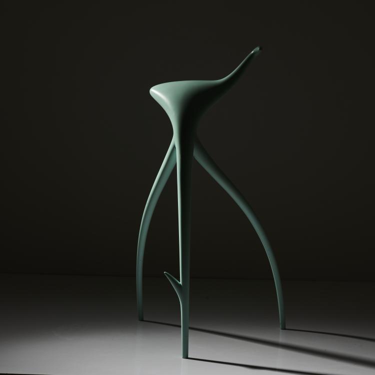 Bild 4 zu Objekt, Two 'W.W. Stool' stools, 1990, Philippe Starck, Vitra, Weil am Rhein, 169A 146