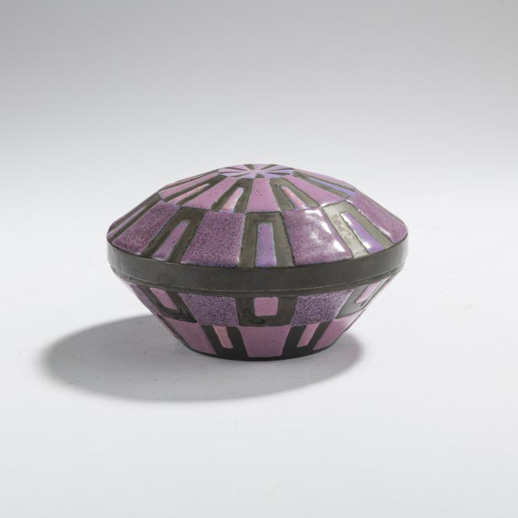 Hauptbild zu Objekt, Dose, vor 1956, Camille Faur&eacute; (wohl), Faur&eacute;, Camille, Limoges (wohl), 168C 624