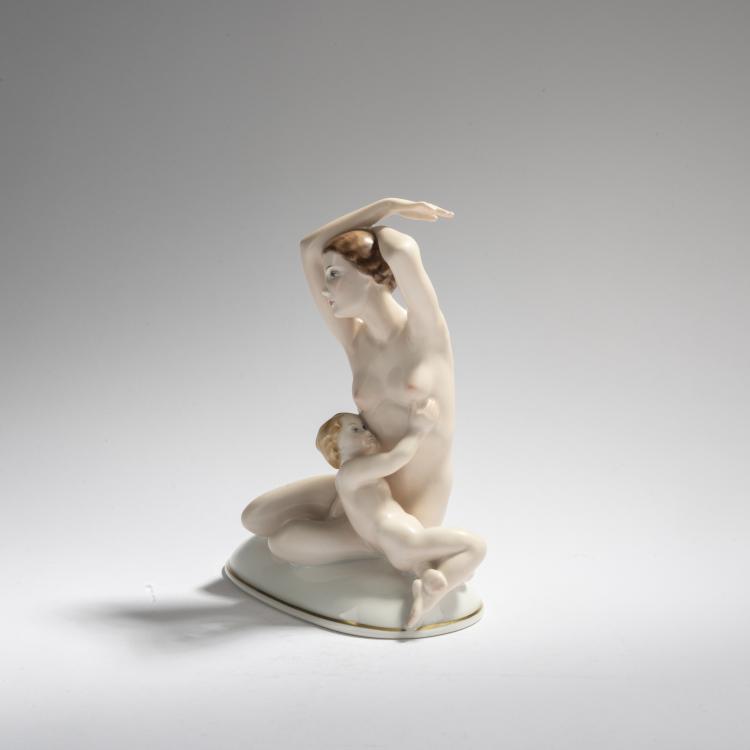 Bild 1 zu Objekt, Mother with child, c. 1934, Gerhard Schliepstein, Rosenthal, Selb, 168C 570