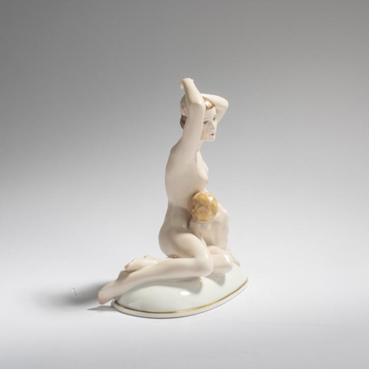 Bild 3 zu Objekt, Mother with child, c. 1934, Gerhard Schliepstein, Rosenthal, Selb, 168C 570