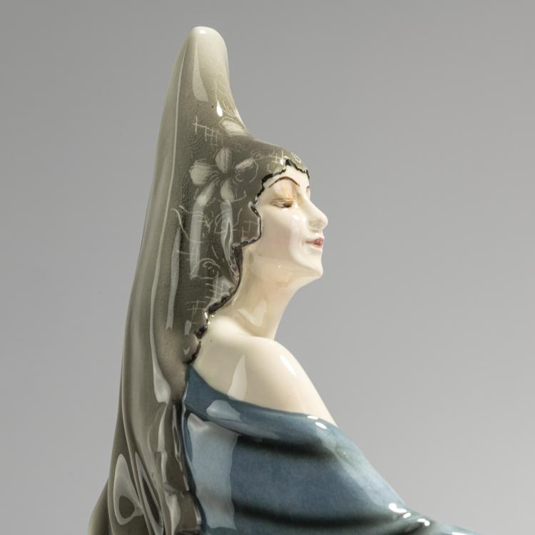 Bild 3 zu Objekt, 'Carmen', um 1925, Josef Lorenzl, Goldscheider, Wien, 168C 587