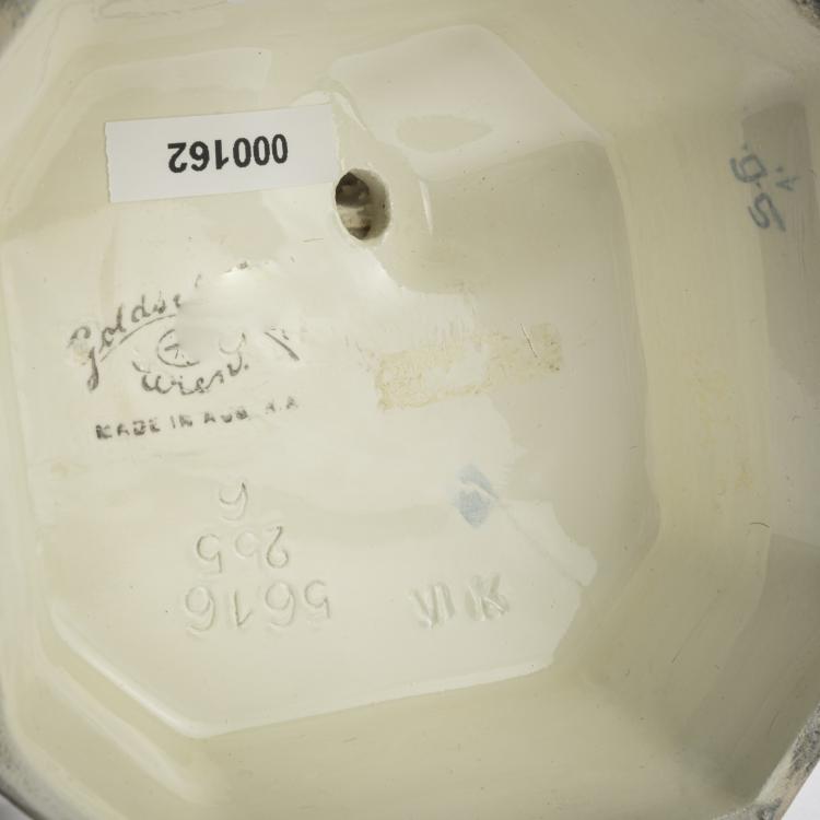 Bild 6 zu Objekt, 'Dolores del Rio as Carmen', c. 1927, Josef Lorenzl, Goldscheider, Wien, 168C 589