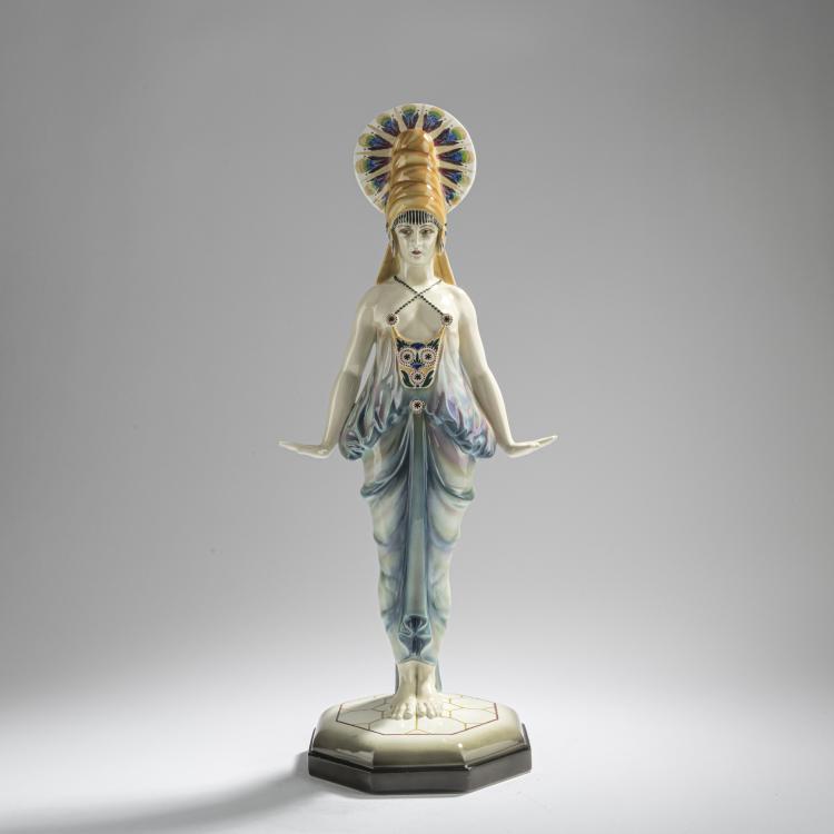 Hauptbild zu Objekt, T&auml;nzerin mit hohem Kopfputz, 1925/26, Josef Kostial, Goldscheider, Wien, 168C 586