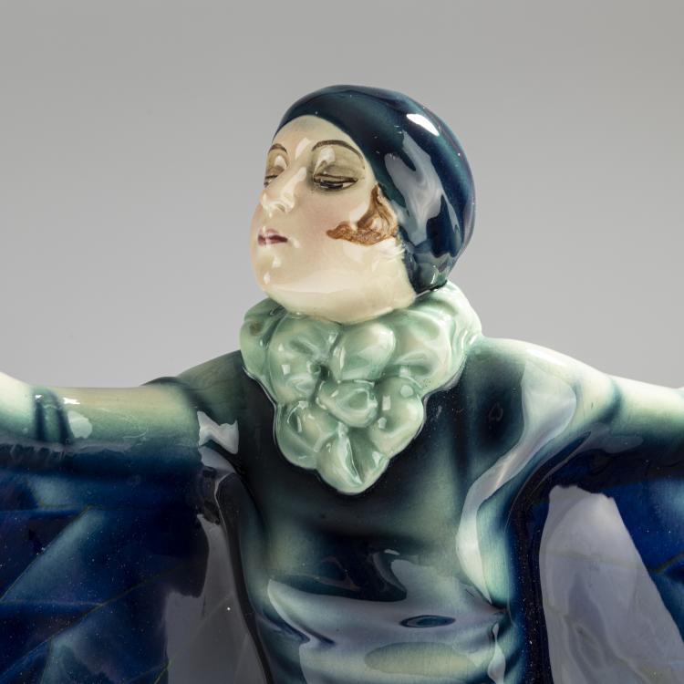 Bild 4 zu Objekt, 'Gefangener Vogel', um 1922, Josef Lorenzl, Goldscheider, Wien, 168C 581