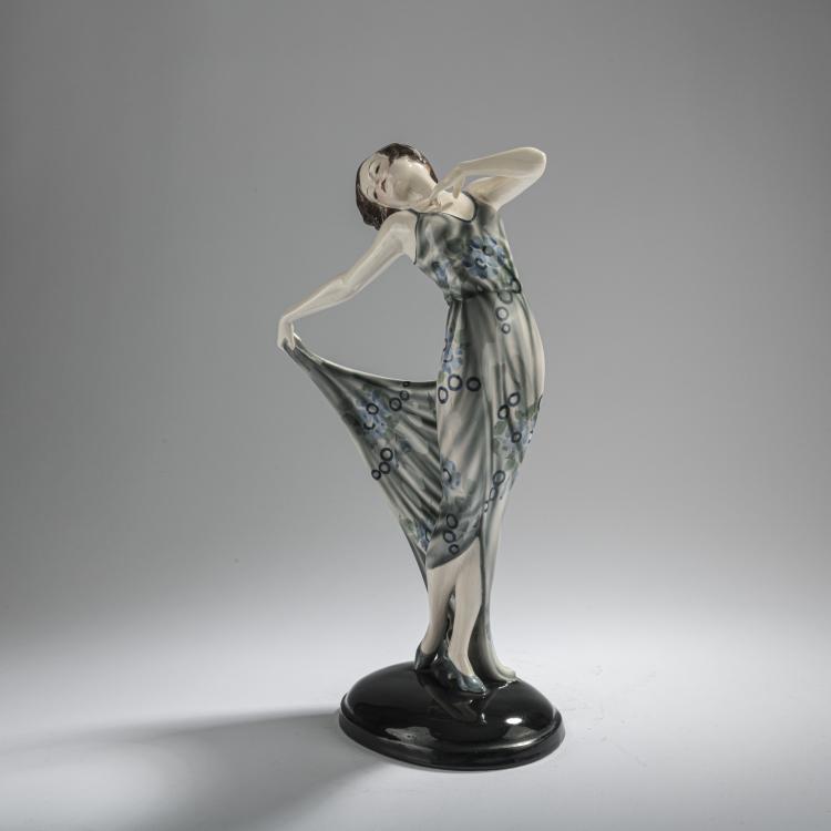 Bild 1 zu Objekt, 'Stehende T&auml;nzerin in Pose', 1931/32, Josef Lorenzl, Goldscheider, Wien, 168C 596