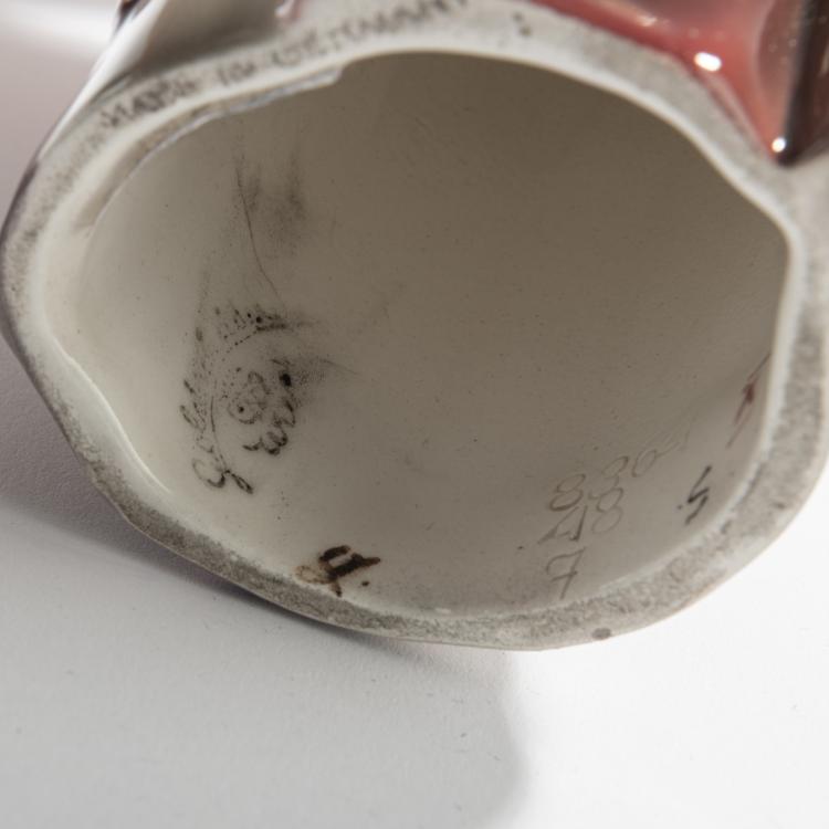 Bild 6 zu Objekt, 'Blauer Engel', um 1935, Josef Lorenzl, Goldscheider, Wien, 168C 598