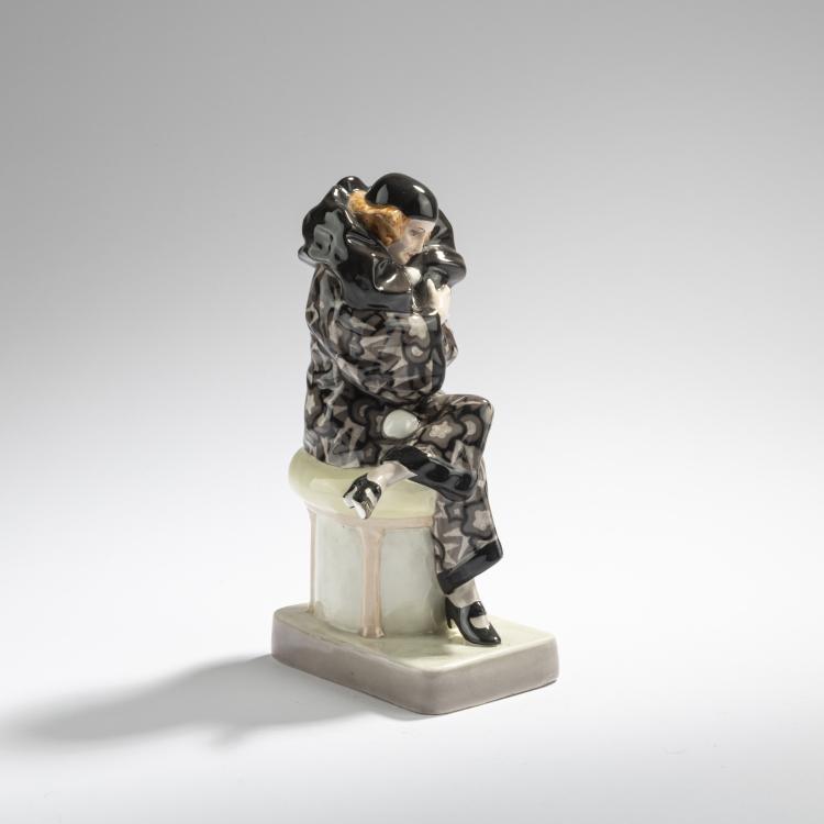 Bild 1 zu Objekt, 'Seated Pierrette', c. 1922, Rudolf Podany, Goldscheider, Wien, 168C 582