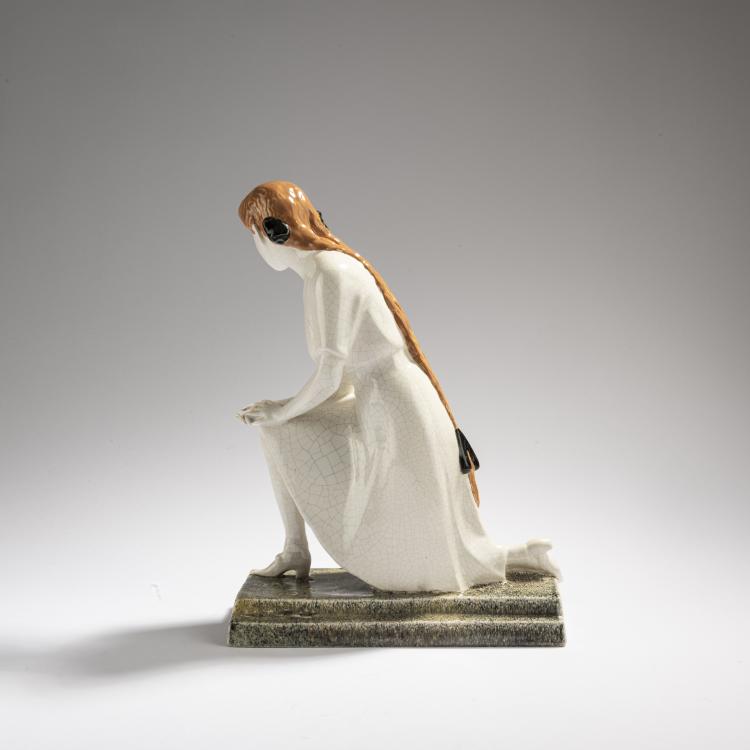 Bild 3 zu Objekt, 'Girl Kneeling', 1912-14, Eduard Klablena, Langenzersdorf, 168C 606