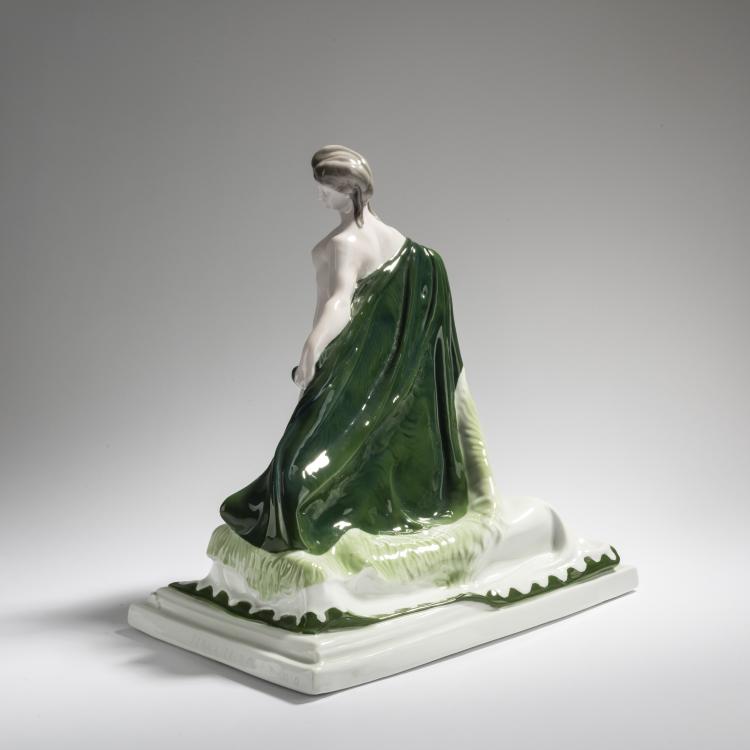 Bild 2 zu Objekt, 'Dame am Diwan', 1910, Ferdinand Liebermann, Rosenthal, Selb, 168C 562