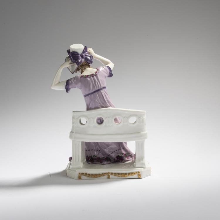 Bild 2 zu Objekt, 'Dame mit H&uuml;ndchen', 1909-11, Alfred Otto Adalbert K&ouml;nig, Meissen, Porzellanmanufaktur, 168C 554