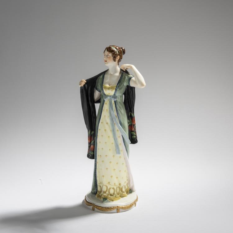 Bild 1 zu Objekt, 'Lady with Stole', 1909-11, Alfred Otto Adalbert K&ouml;nig, Meissen, Porzellanmanufaktur, 168C 555