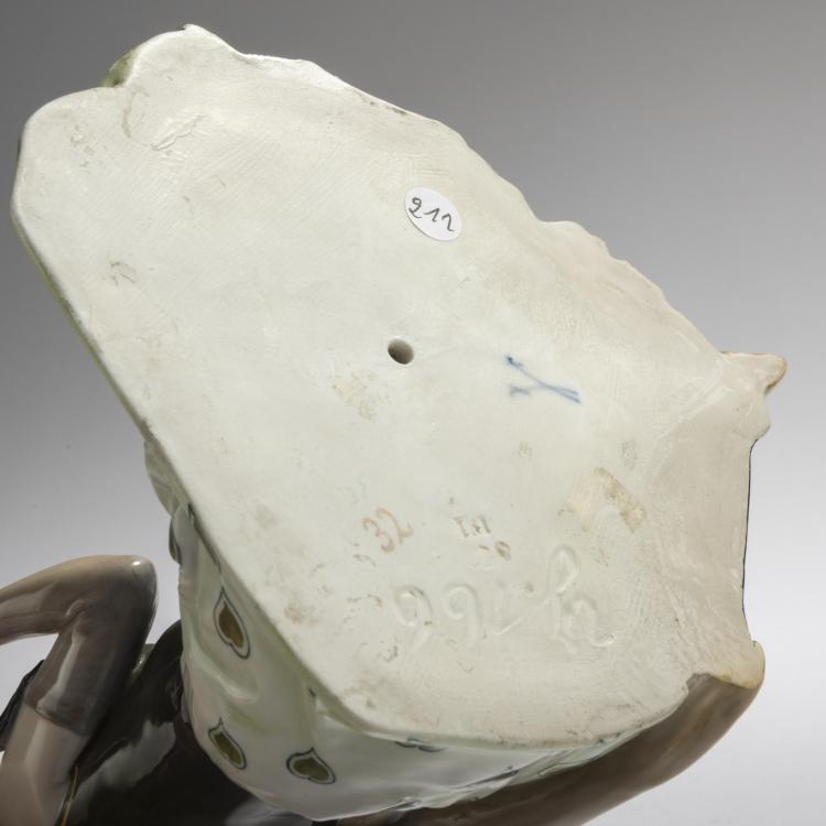 Bild 3 zu Objekt, 'Pierrette', 1908, Martin Wiegand, Meissen, Porzellanmanufaktur, 168C 552