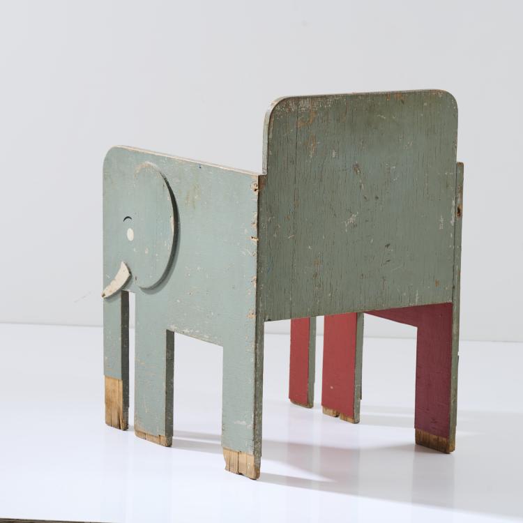 Bild 2 zu Objekt, Kinderstuhl 'Elefant', 1920/30er Jahre, Deutschland, 169C 621