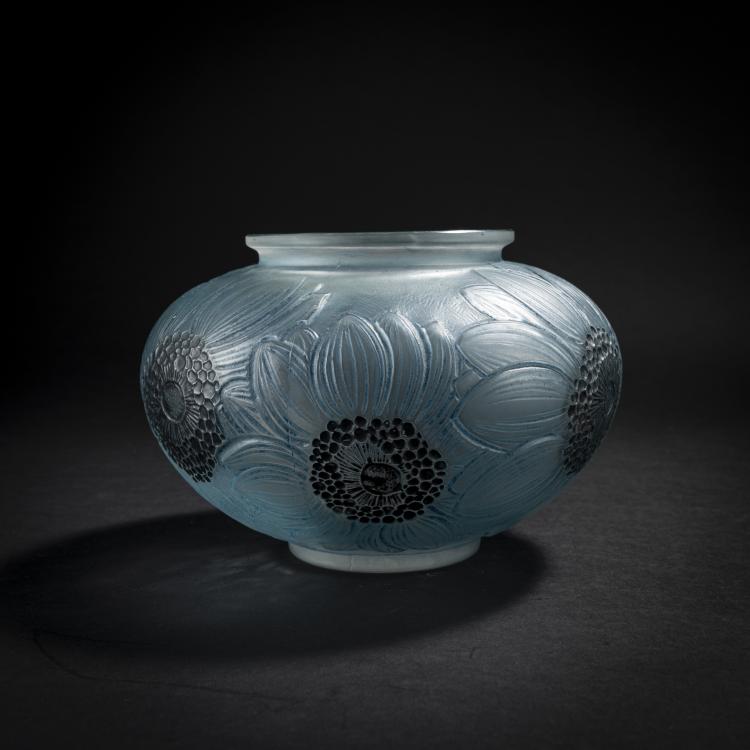Bild 1 zu Objekt, Vase 'Dahlias', 1923, Ren&eacute; Lalique, Lalique, Ren&eacute;, Wingen-sur-Moder, 168A 173