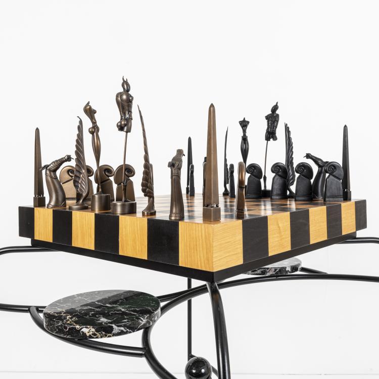 Bild 2 zu Objekt, Chess set 'K&ouml;nigliches Paar Minotaurus und Nike', around 1984, Paul Wunderlich, 169E 1044