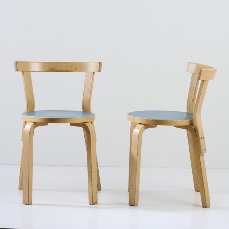 Bild 4 zu Objekt, Four '68' chairs, 1935, Alvar Aalto, Artek, Helsinki (zugeschrieben), 170B 396