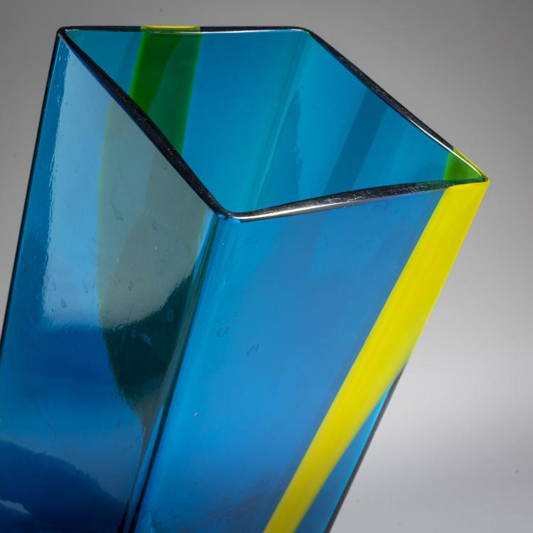 Bild 3 zu Objekt, Vase for Pierre Cardin, c. 1968-70, Pierre Cardin,Ludovico Diaz de Santillana, Venini & C., Murano, 170C 585