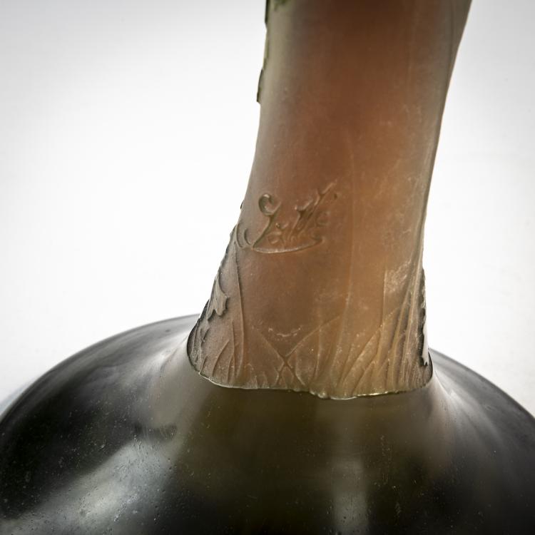 Bild 3 zu Objekt, Tischleuchte 'Adiante et Papillons', 1908-20, Emile Gall&eacute;, Gall&eacute;, Etablissements, Nancy, 171A 120