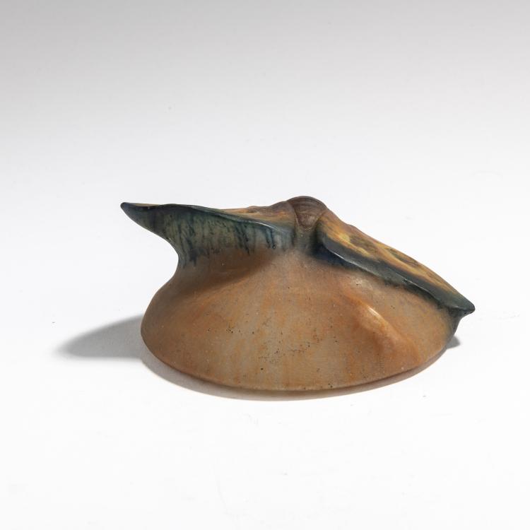 Bild 2 zu Objekt, Briefbeschwerer 'Papillon de Nuit', um 1910, Henri Berg&eacute;,Amalric Walter, Daum Fr&egrave;res, Nancy, 171A 54