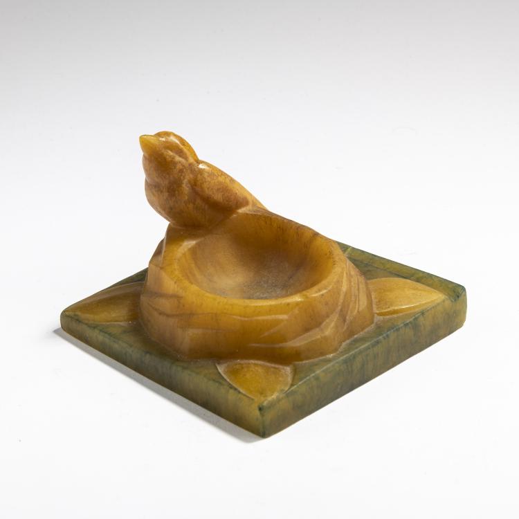 Hauptbild zu Objekt, 'Sparrow' ashtray, c. 1920, Amalric Walter, Walter, Amalric, Nancy, 171A 199