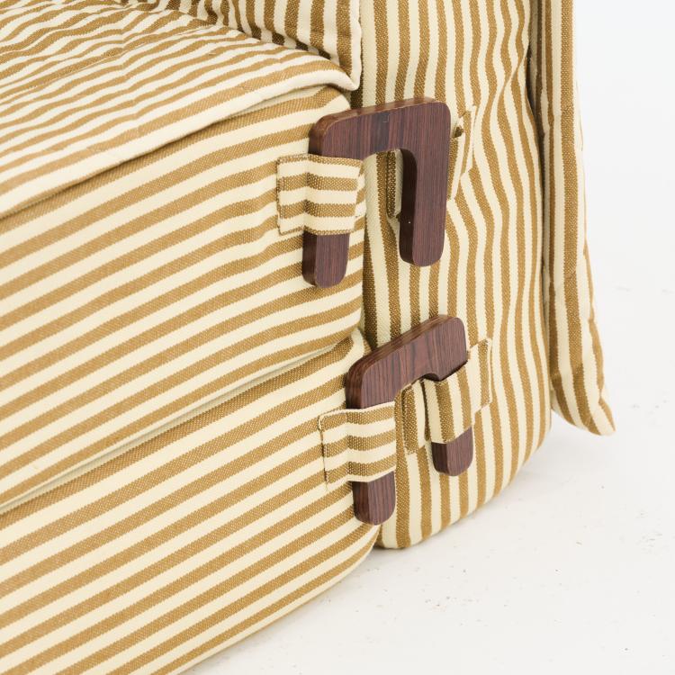 Bild 2 zu Objekt, Sessel / G&auml;stebett, 1960er Jahre, Italien, 169C 681