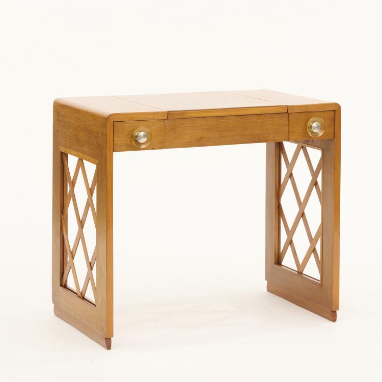 Bild 1 zu Objekt, Dressing table, 1930s, Italien, 169C 450