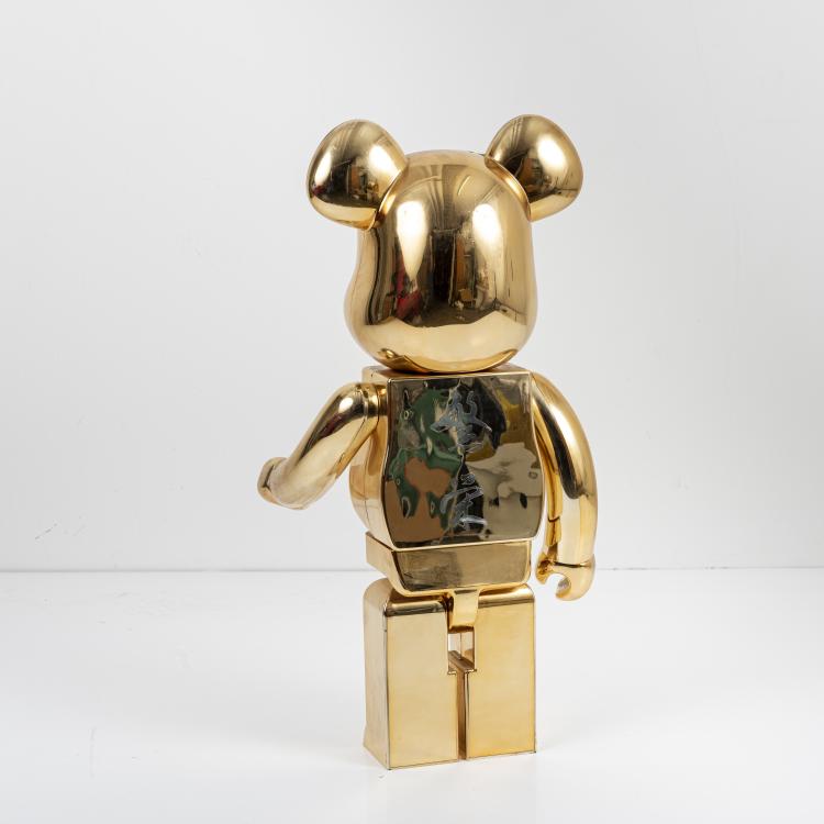 Bild 2 zu Objekt, BE@RBRICK x World Wide Tour Mastermind Japan (Gold) 1000%, 2007, MEDICOM TOY, 169E 1081