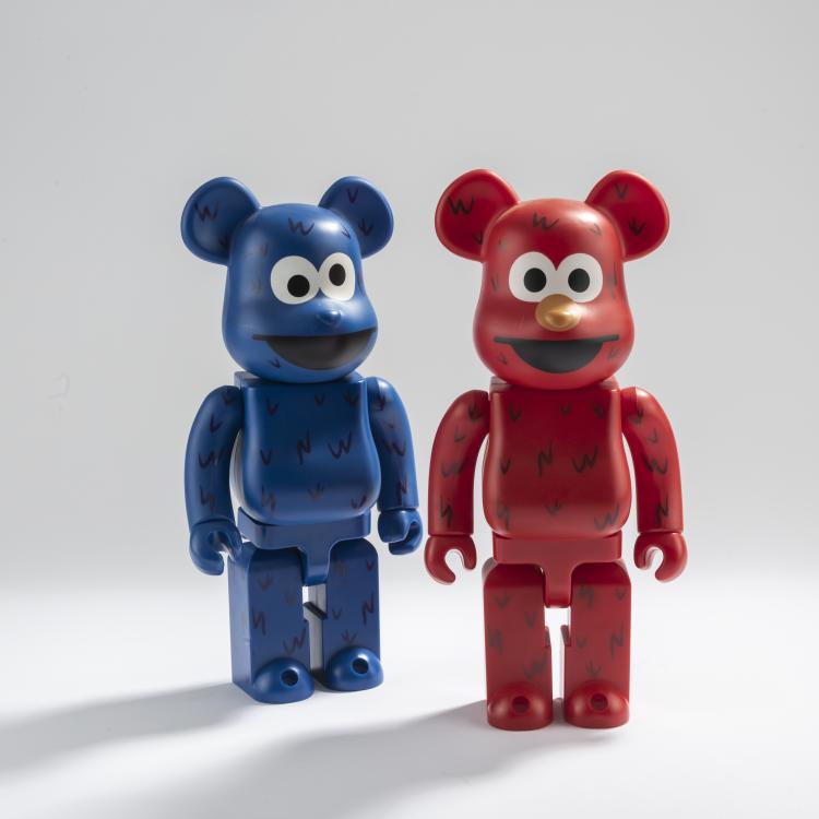 Hauptbild zu Objekt, Set BE@RBRICK x Sesame Street Elmo Red 400% und Cookie Monster Blue 400%, 2016, MEDICOM TOY, 169E 1079