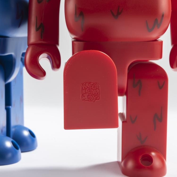 Bild 3 zu Objekt, Set BE@RBRICK x Sesame Street Elmo Red 400% und Cookie Monster Blue 400%, 2016, MEDICOM TOY, 169E 1079