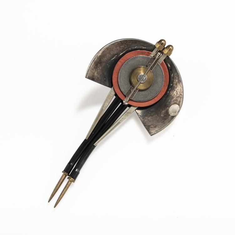 Bild 1 zu Objekt, Ready-made Brosche, 1988, Beate G&auml;nssle, 169D 898