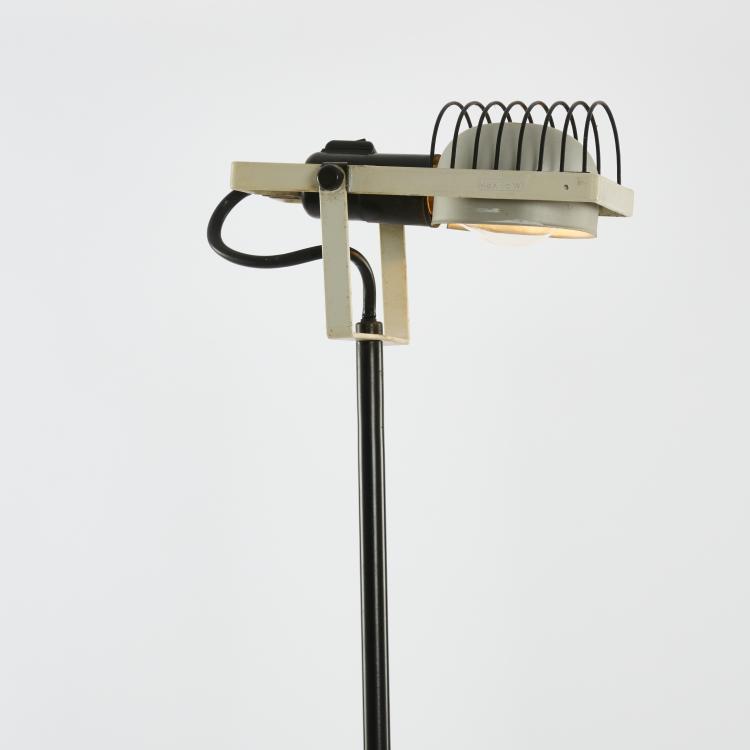 Bild 3 zu Objekt, Two 'Sintesi Terra' floor lamps, 1975, Ernesto Gismondi, Artemide, Mailand, 169B 333