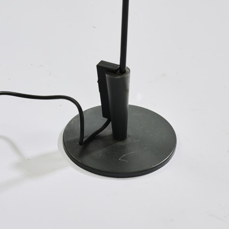Bild 4 zu Objekt, 'Sigla 1' table light, 1986, Ren&eacute; Kemna, Sirrah, Mailand, 169B 376